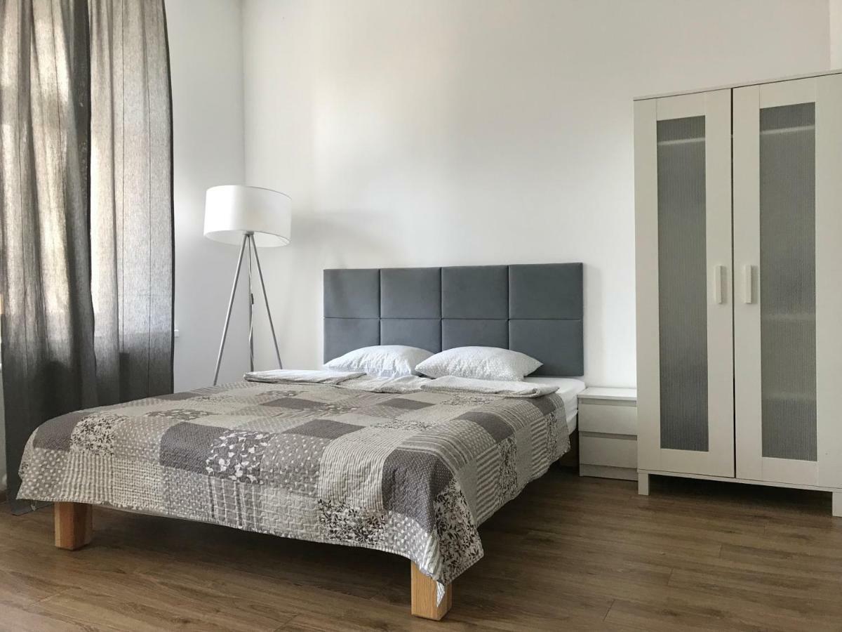 Poznan Rents - Apartamenty Stare Miasto Parking Gratis ภายนอก รูปภาพ
